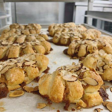 Del Vecchio's Bakery