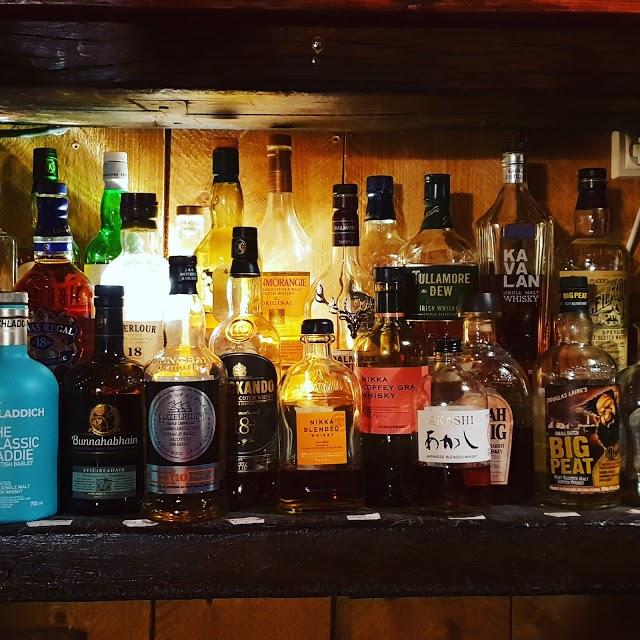 Les Caves De La Taverne