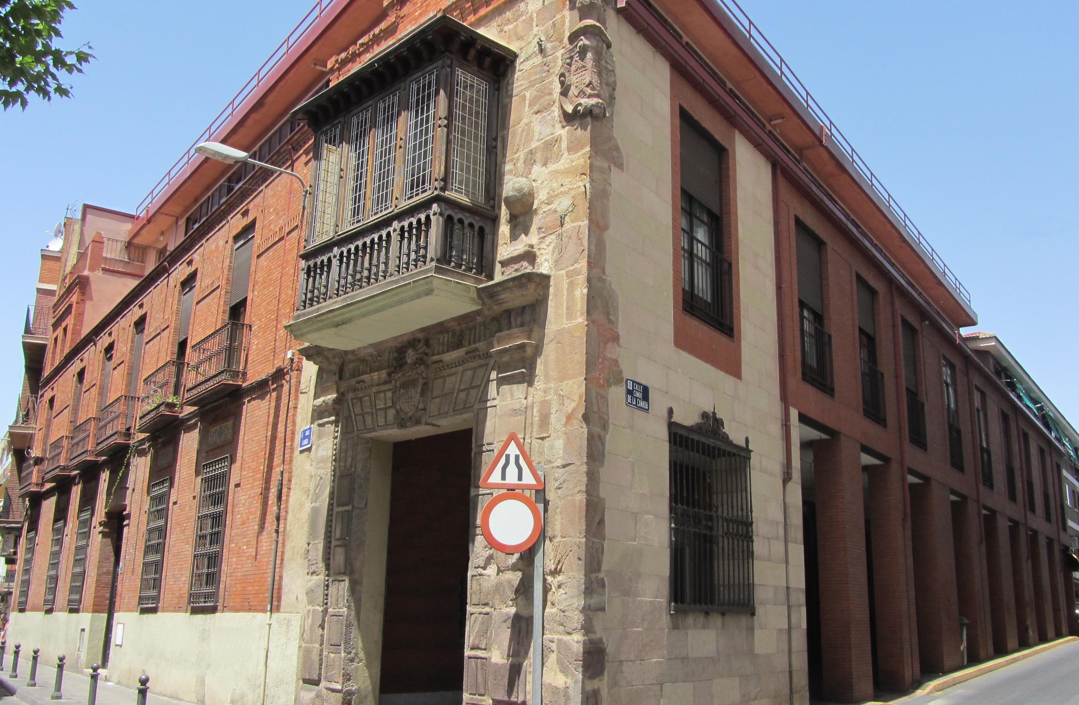 Casa del Conde de la Canada