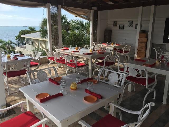 Acquapazza Wine Bar & Ristorante