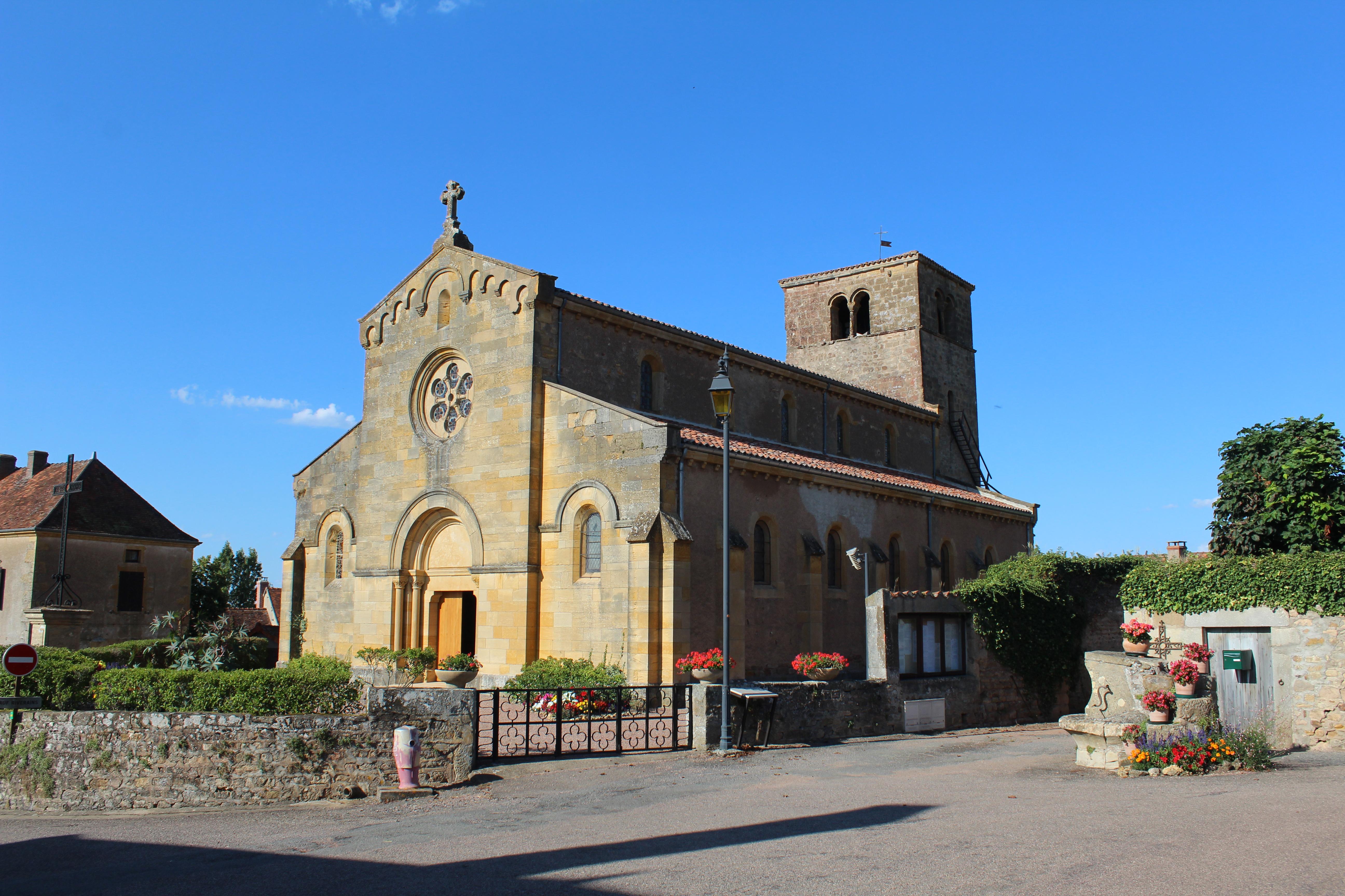 église Saint-Nazaire-et-Saint-Celse de Briant