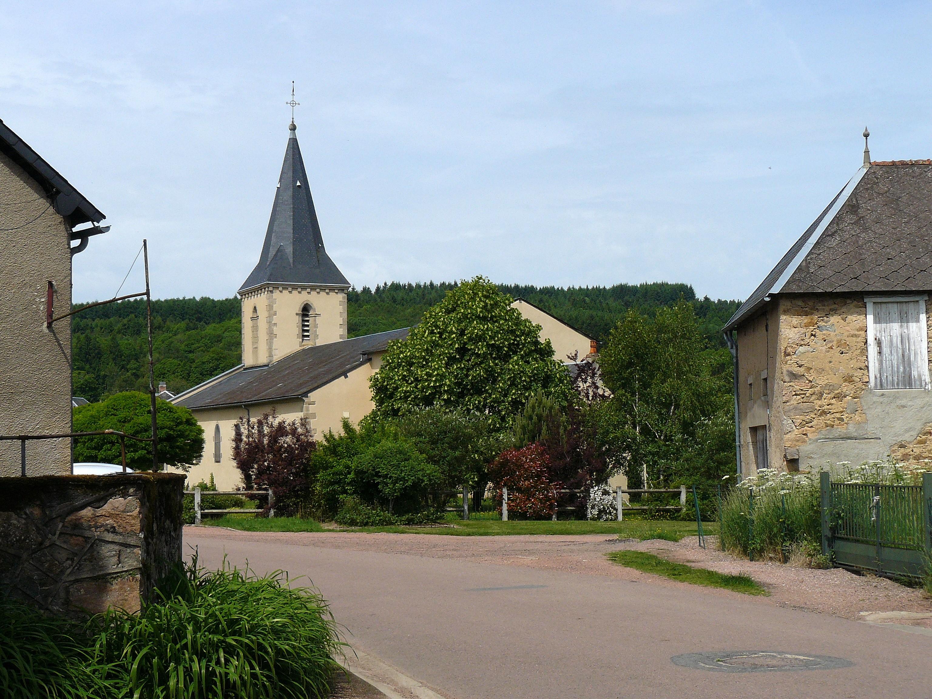 église Saint-Jean-Baptiste de Roussillon-en-Morvan