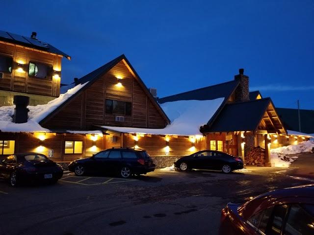 Callahan's Lodge and Restaurant