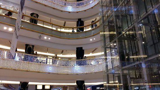 Yitian Holiday Plaza