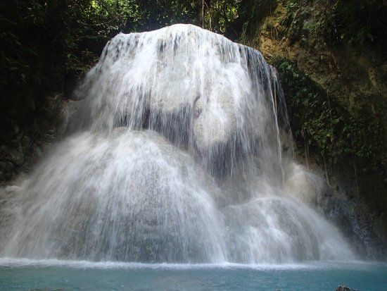Aguinid Falls