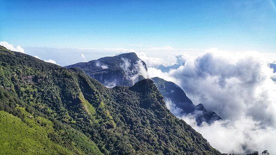 Knuckles Mountain Range