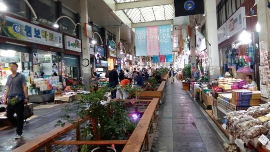 Seogwipo Traditional Market Entrance 1