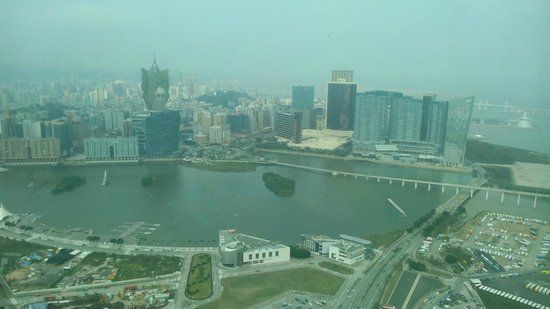 Nam Van Lake Cybernetic Fountain