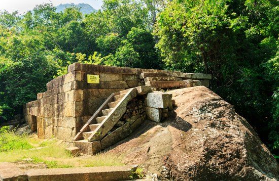 Waldkloster Ritigala
