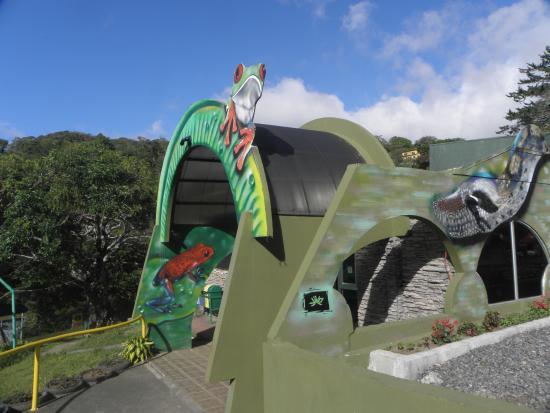 Serpentario de Monteverde