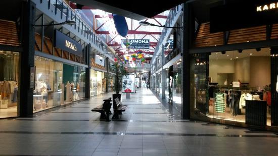 Internationaal Winkel- en Entertainmentcentrum