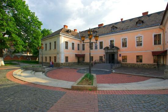Rákóczi-Schönborn Palace