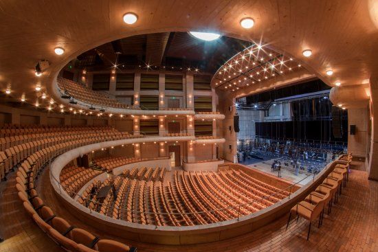 el Teatro Mayor Julio Mario Santo Domingo