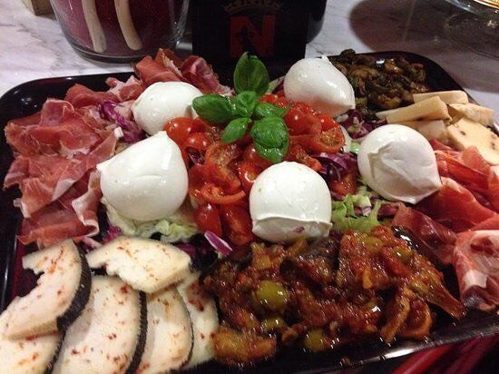 Tony's Cucina Bar Bottega