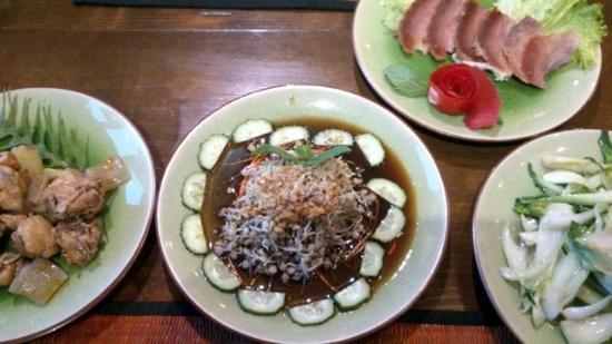 Yun Shan Ge Chinese Restaurant