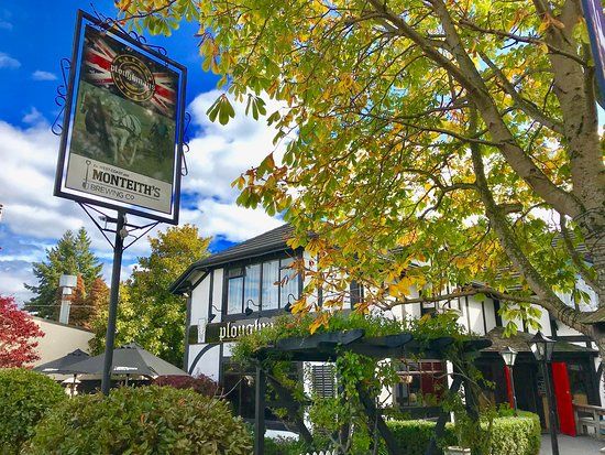 Ploughman's Restaurant and Bar