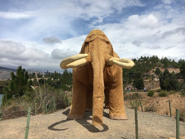 Gondava Gran parque de los dinosaurios