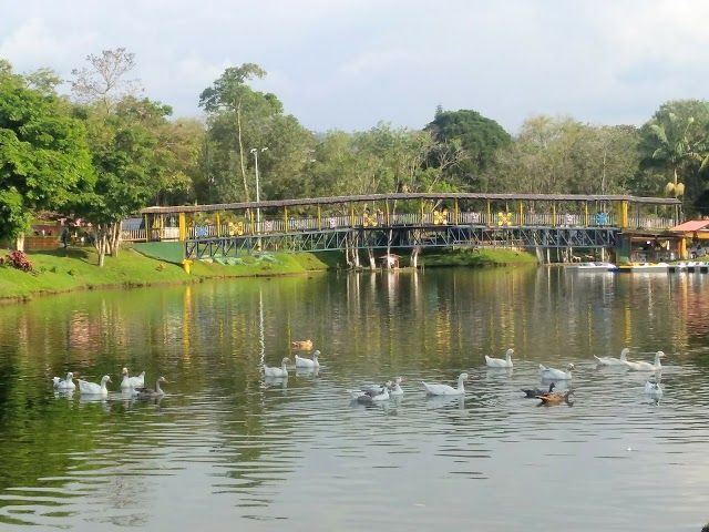Lake La Pradera