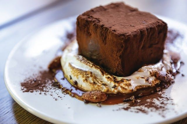 Tango Restaurant & Lounge