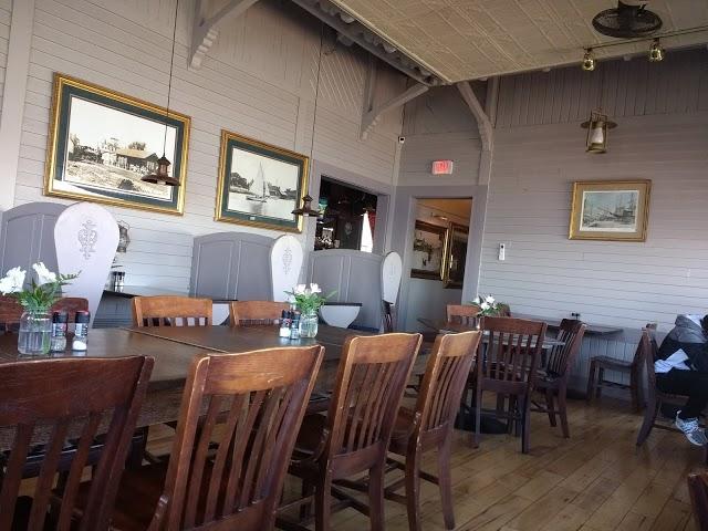 The Sackets Boathouse