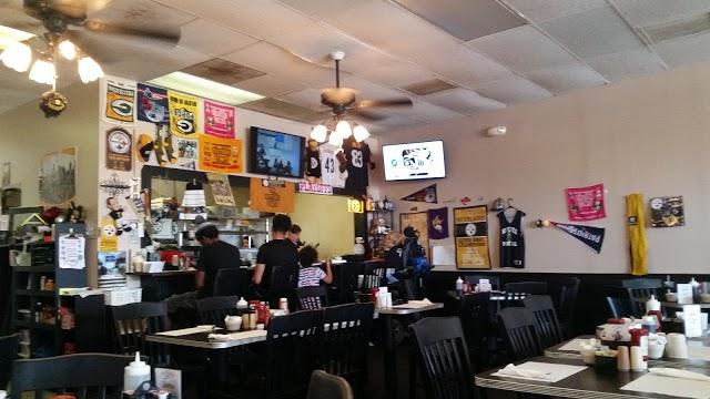 C's Waffles-Beachside