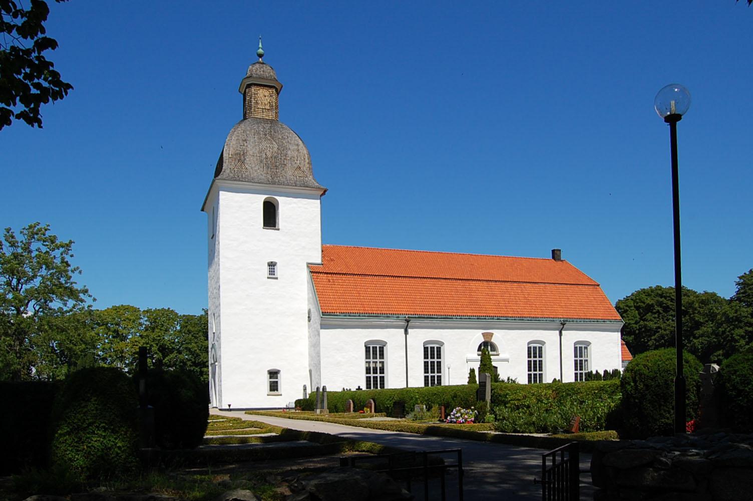 Mjällby kyrka