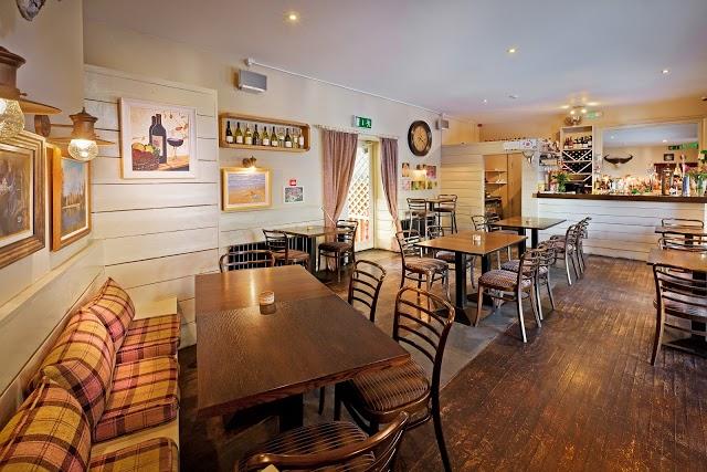 Spinners on Castle Street