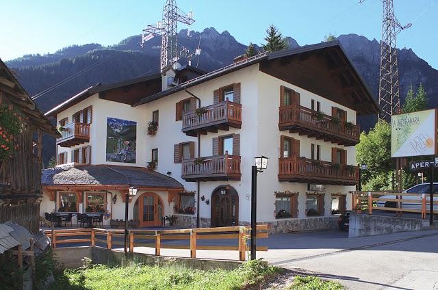 Albergo Ristorante La Montanara