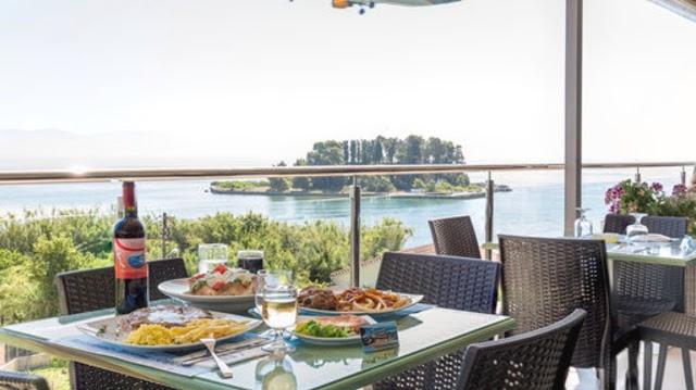 Nisos Restaurant Cafe