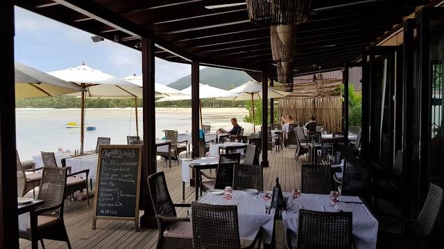 Del Place Restaurant