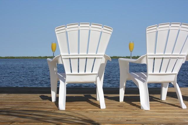 Stella's Sunset Wine Bar & Restaurant