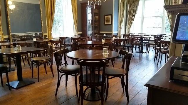 The Valley House Bar & Restaurant