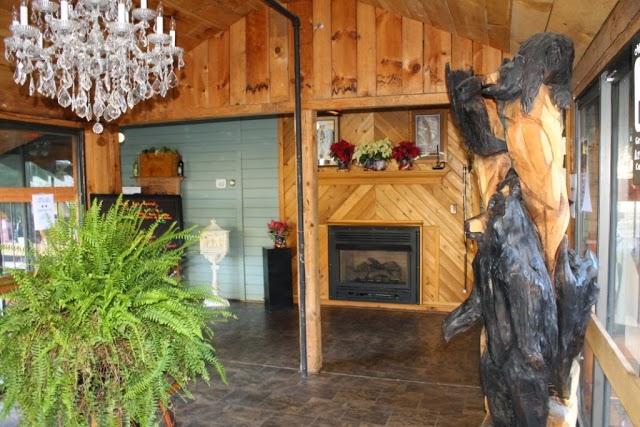 Crystelle Creek Restaurant