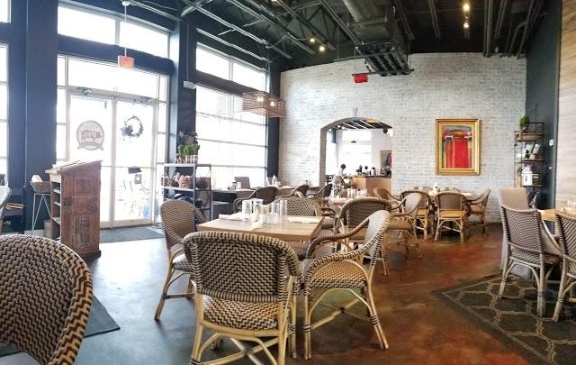 Perfect Pig Grill and Fish House