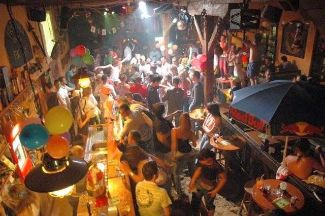PRAZOVNA irish pub & disco club