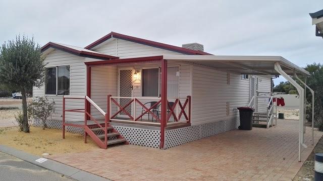 Wavecrest Bar & Bistro