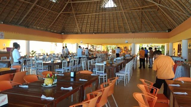 La Palapa Restaurante & Snack Bar