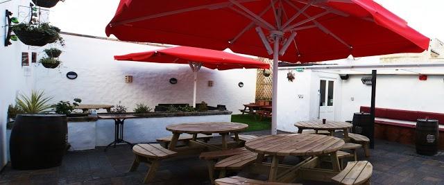 The Quays Bar & Restaurant