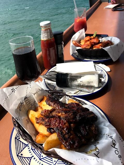 moyo uShaka Pier Bar