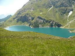 Lago di Cignana