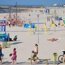 Ventspils zila karoga pludmale