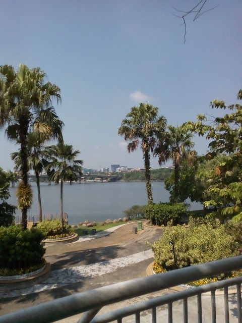 Taman Botani Tropical Botanical Gardens