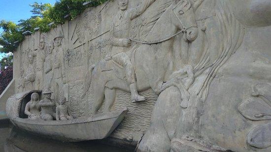 Monumento aos Pioneiros