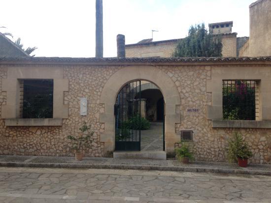 Casa Natal de Fray Junipero Serra