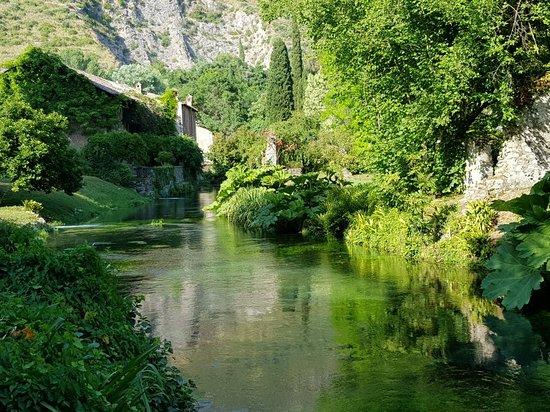 Giardino di Ninfa