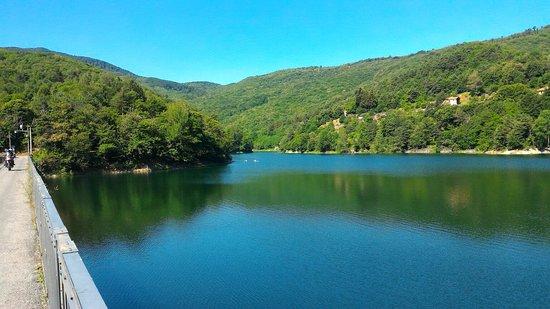 Lago di Osiglia