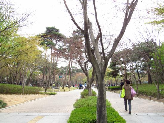 February 28 Democratic Movement Memorial Park