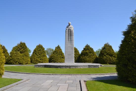 Cimetière Saint Julien Memorial
