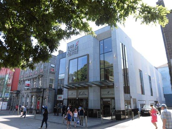 Eyre Square Centre