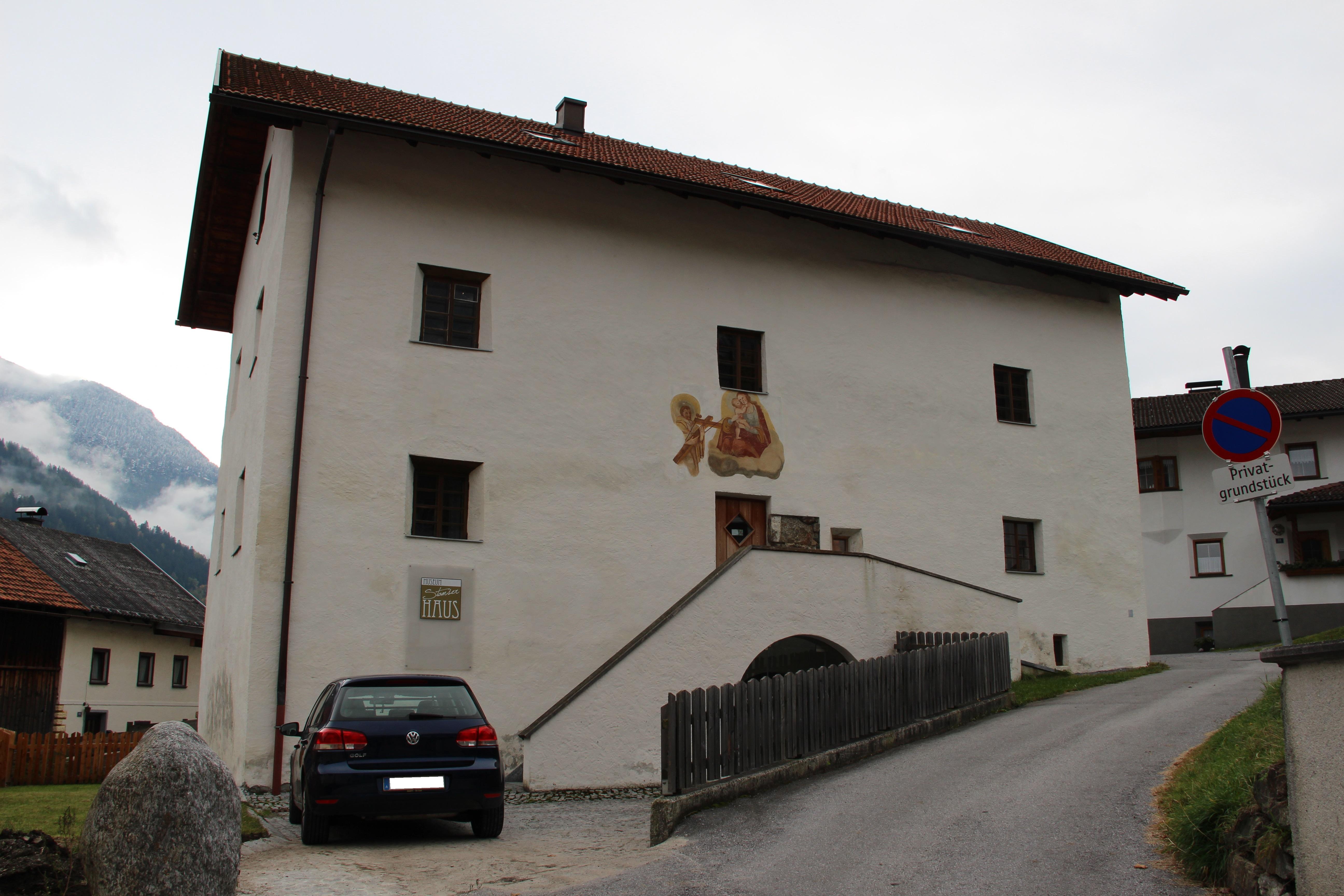 Wohnhaus, Stamserhaus